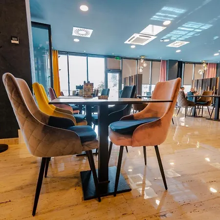 Hotel Lobby Bihać