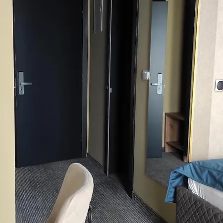 Lobby Hotel 4*