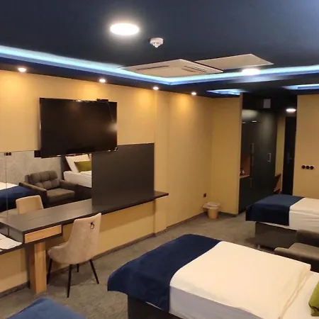 Lobby Hotel 4*