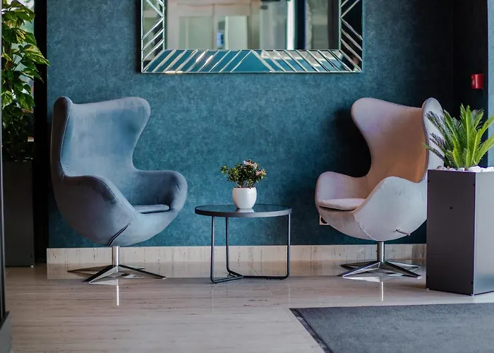 Lobby 4* بيهاتش